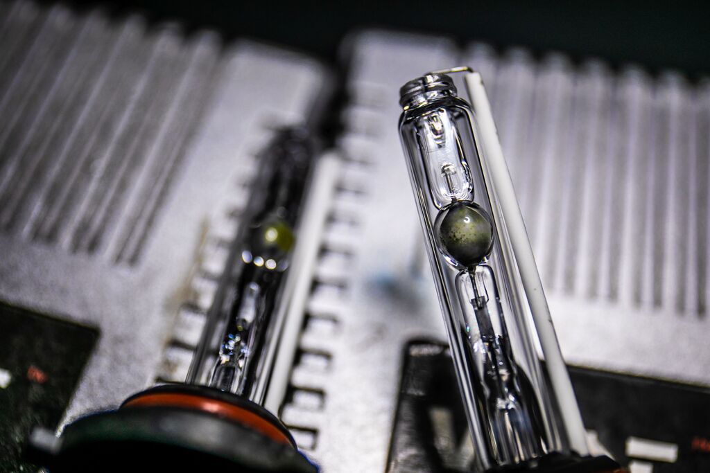 家＠取り外したHID002