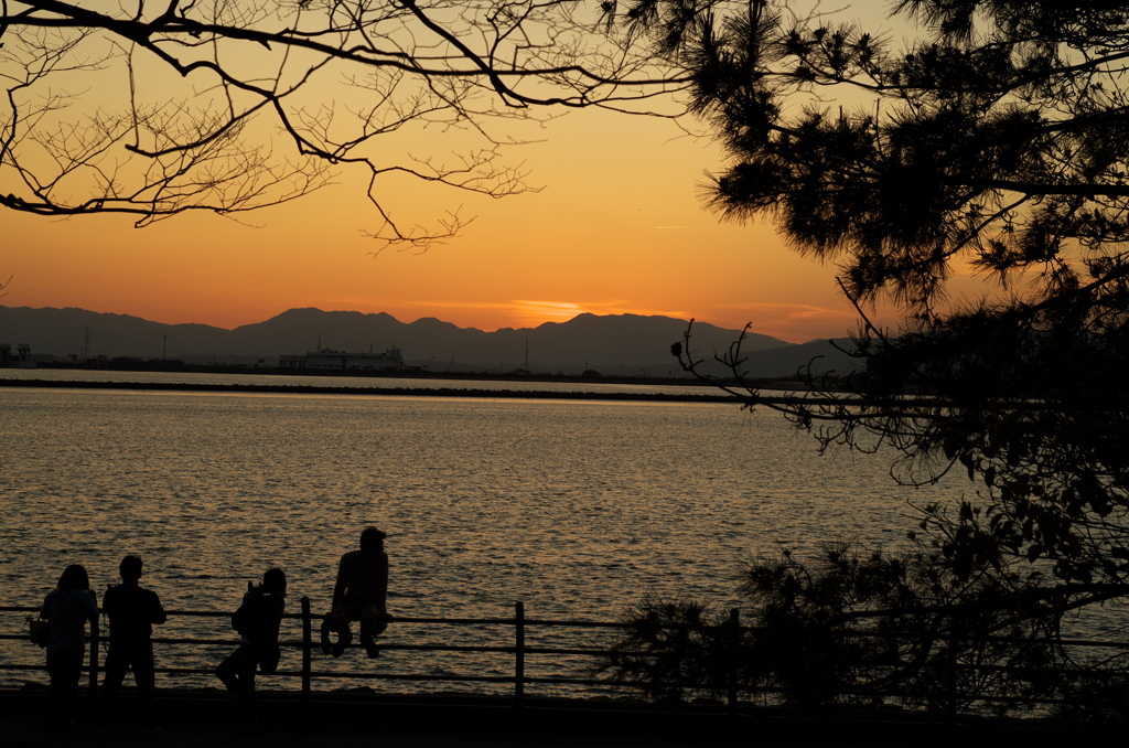 夕陽も見たし、帰るかなぁ