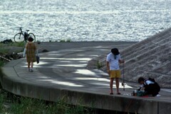 釣りを楽しむ