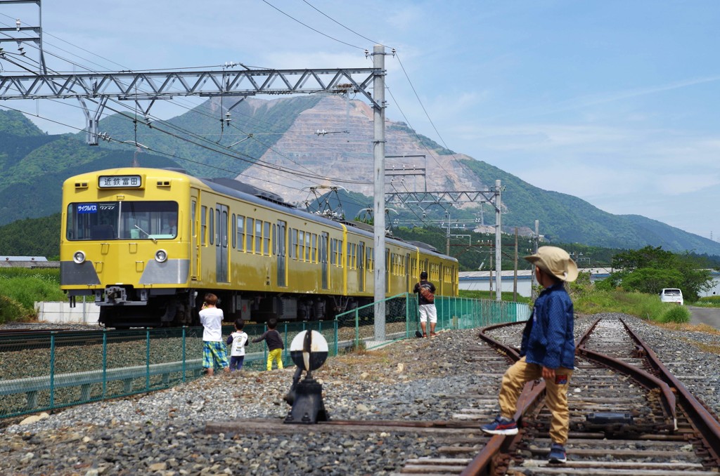 電車きたよー