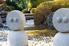 隣は何をする人ぞ 隣は何をする人ぞ