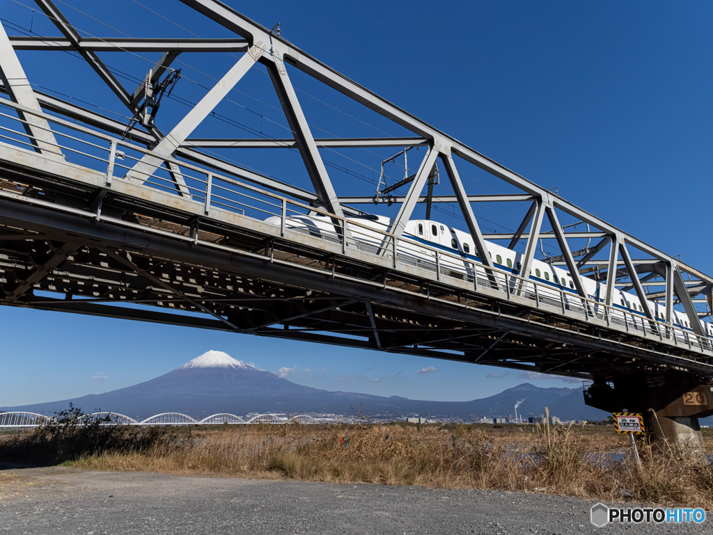 富士山と新幹線　211204 
