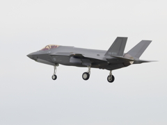 Ｆ３５　②　201028