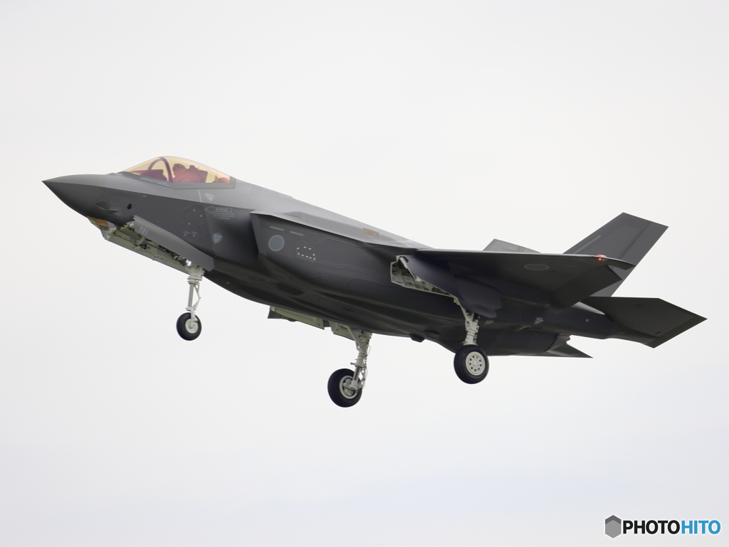 Ｆ３５　①　201028
