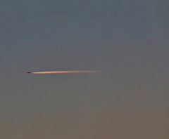 ヒコーキ夕焼け雲