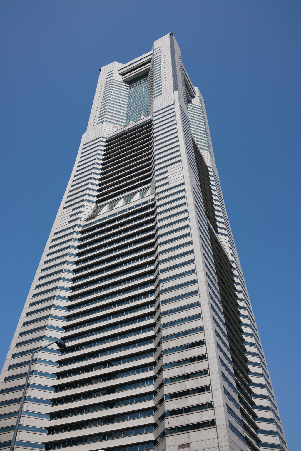 ランドマークタワー