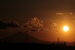 富士山と沈む太陽２