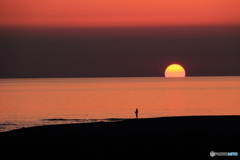 浜辺の夕暮れ