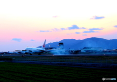 夕暮れの着陸