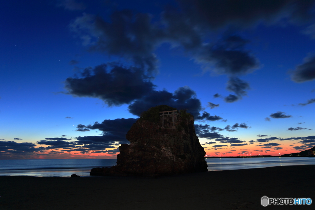 秋の弁天島