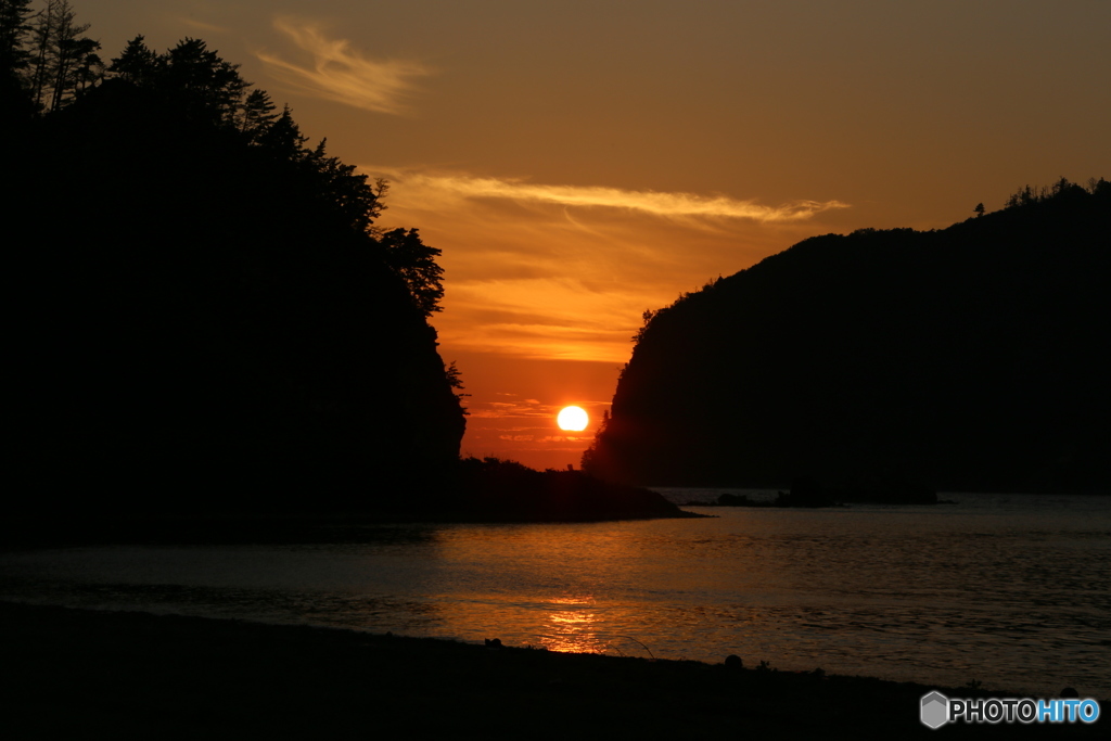 入り江の夕陽