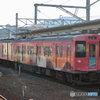 ピンク色のかわいい電車　ＪＲ和歌山線　旅万葉