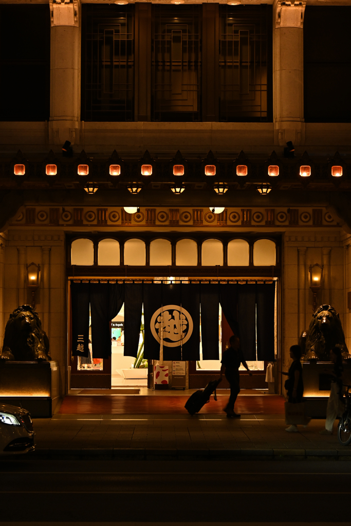 日本橋三越