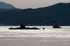 呉基地に帰港する潜水艦