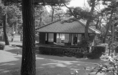 旧東郷家住宅離れ