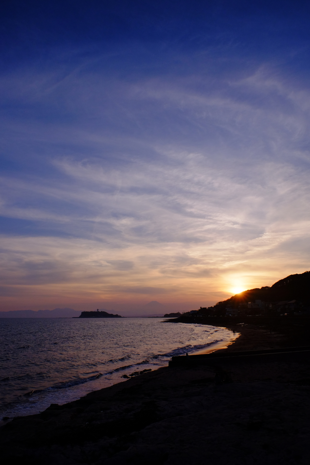 稲村ヶ崎海岸の夕日②