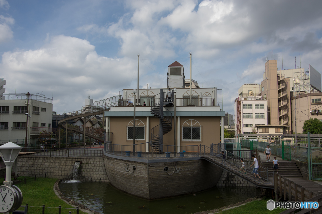 船の建物