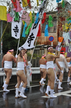 はだか祭り 勇者の朝