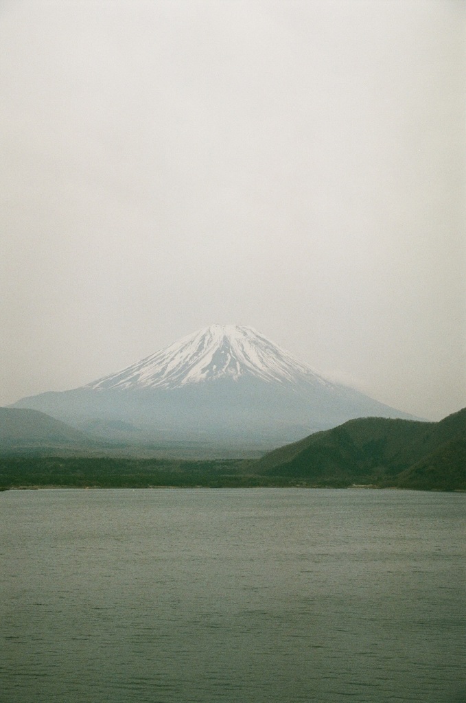 本栖湖と富士山③