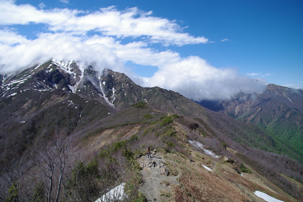 雨上がりの谷川岳