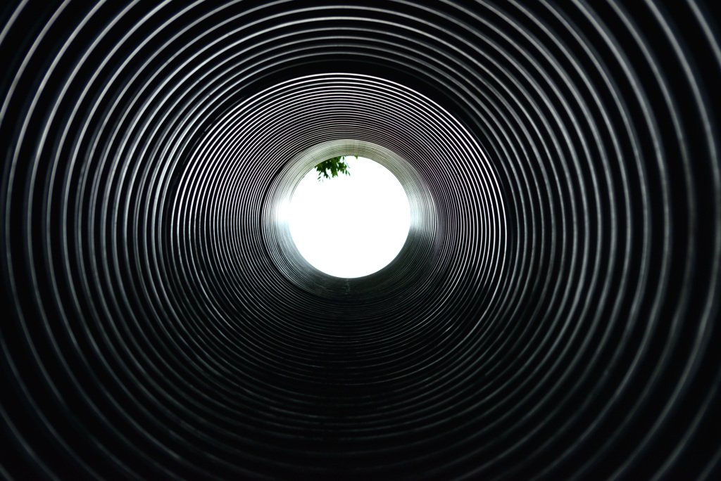 梅雨空の下で５