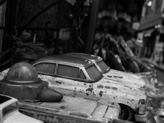 ブリキのおもちゃ２