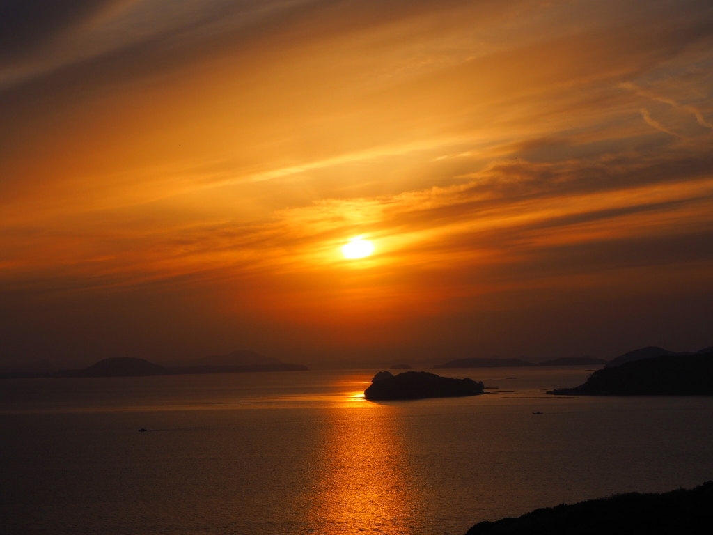 海の夕日