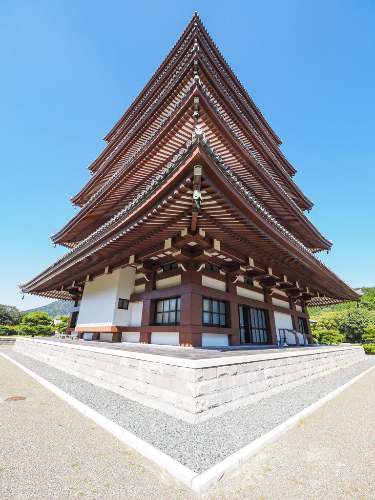 誕生寺奥の院