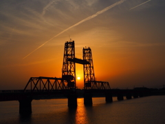 昇開橋の夕日