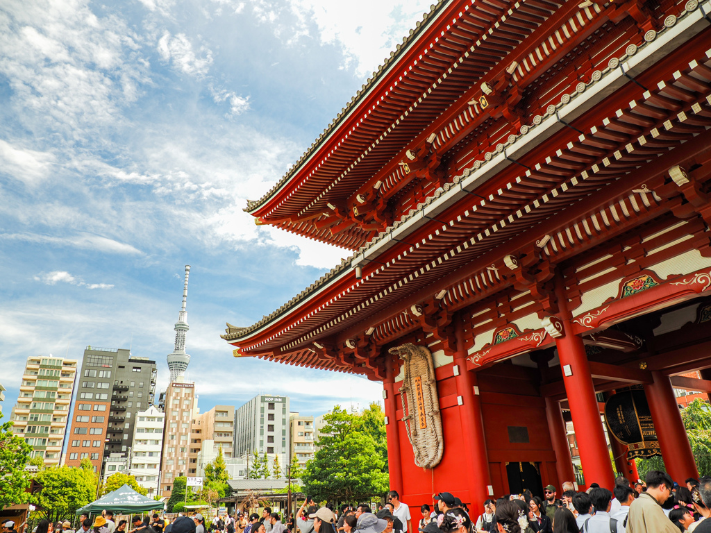 浅草寺とスカイツリー