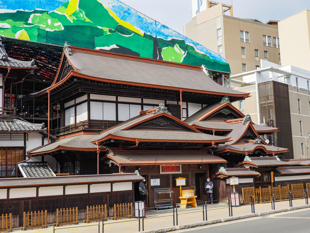 道後温泉本館