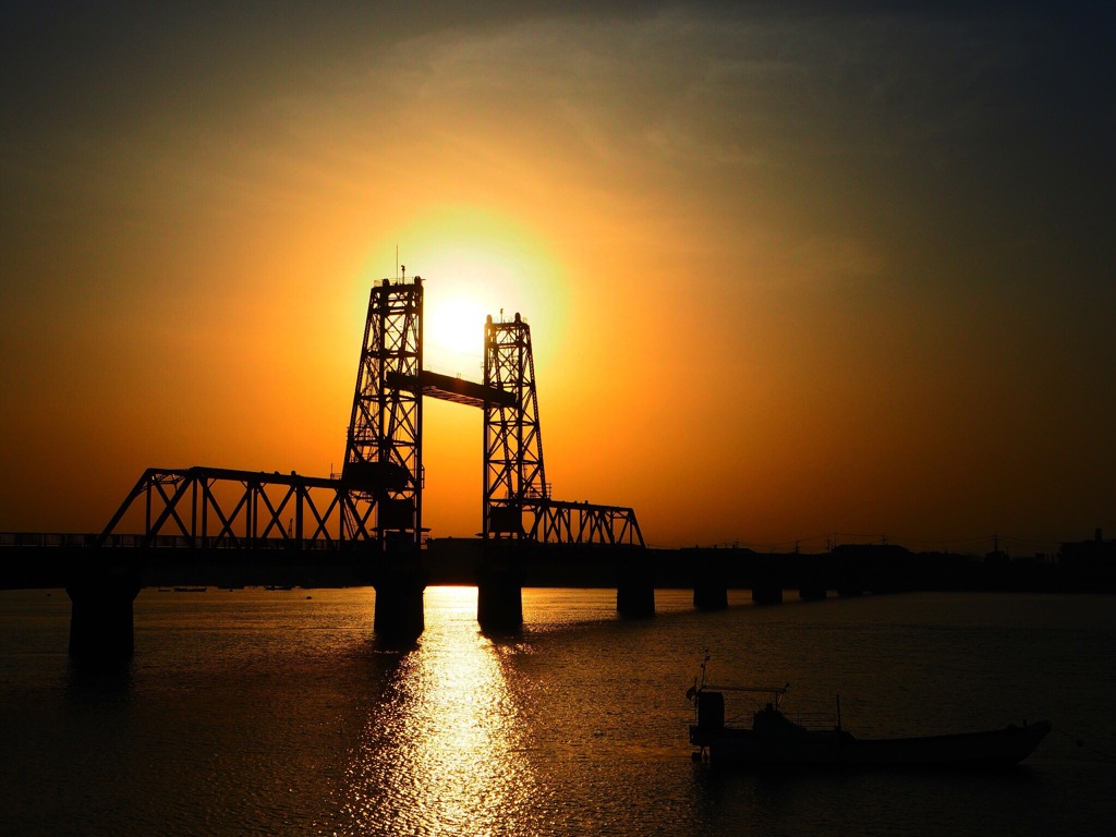 昇開橋の夕日