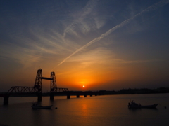 昇開橋の夕日