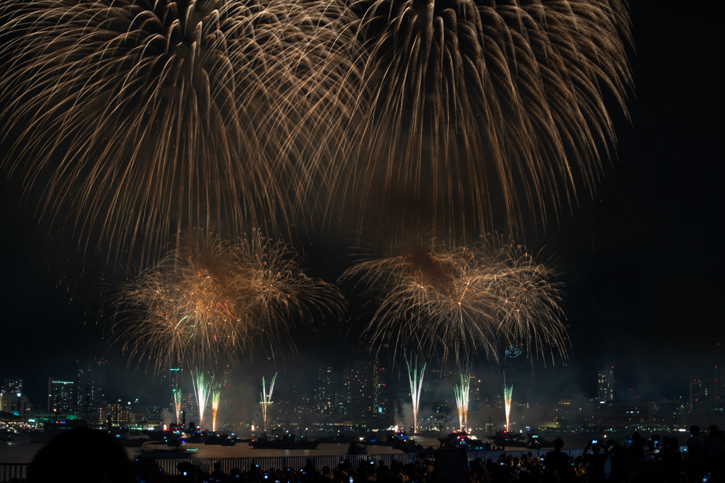 みなと神戸海上花火大会