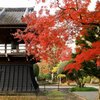 秋の寺院