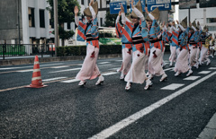 踊る人たち