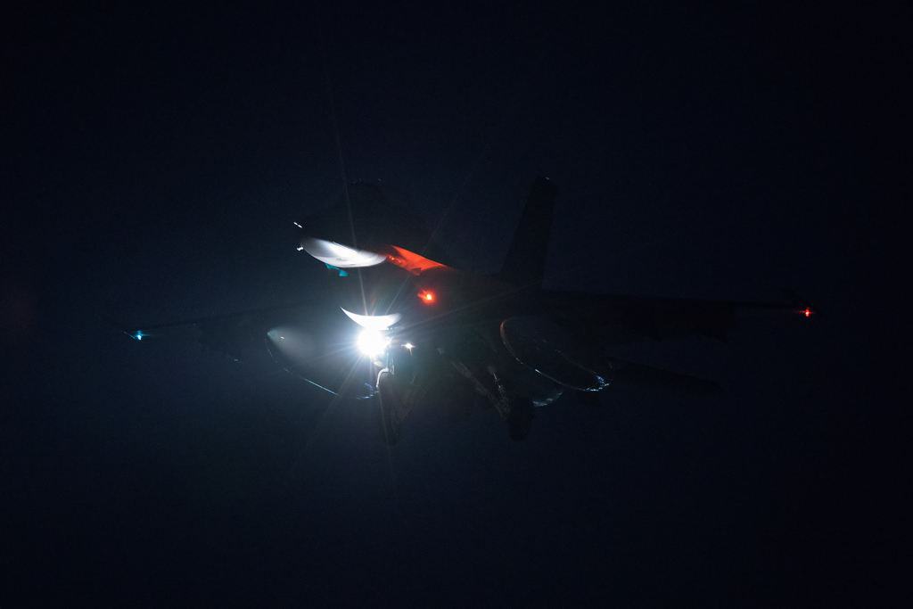 D810 de 岐阜ナイト　F-2