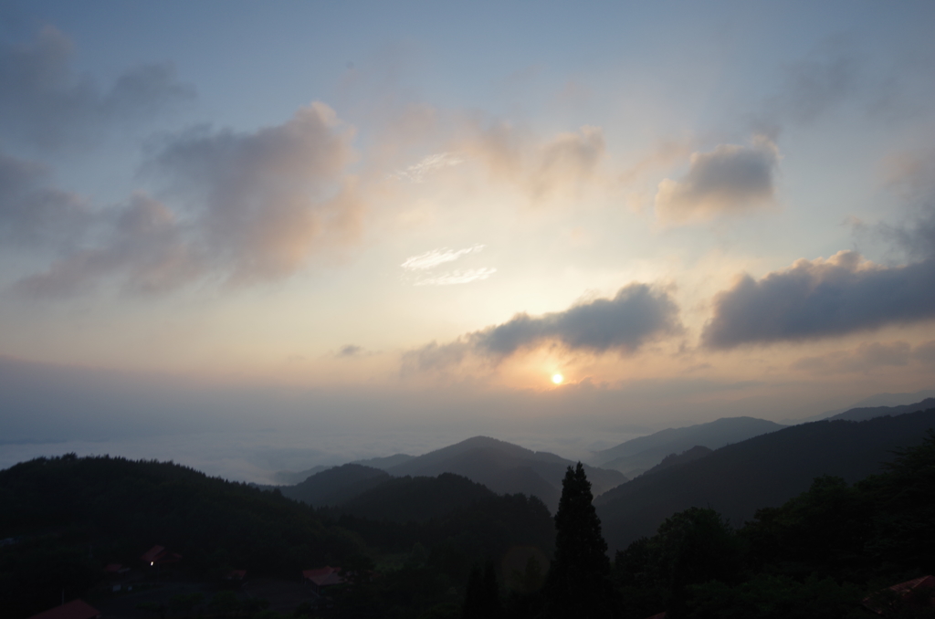 高原の朝