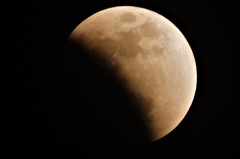 今日の月食 (1)