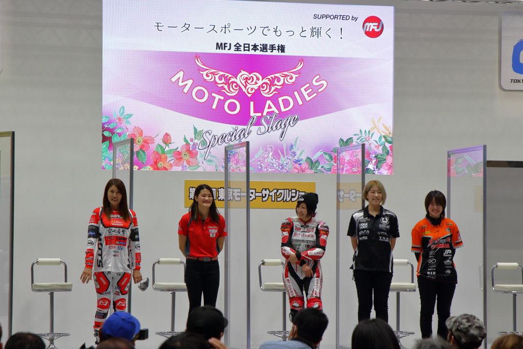 モーターサイクルショー2022　MOTO LADDIEＳ　トークショー