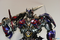 トランスフォーマー