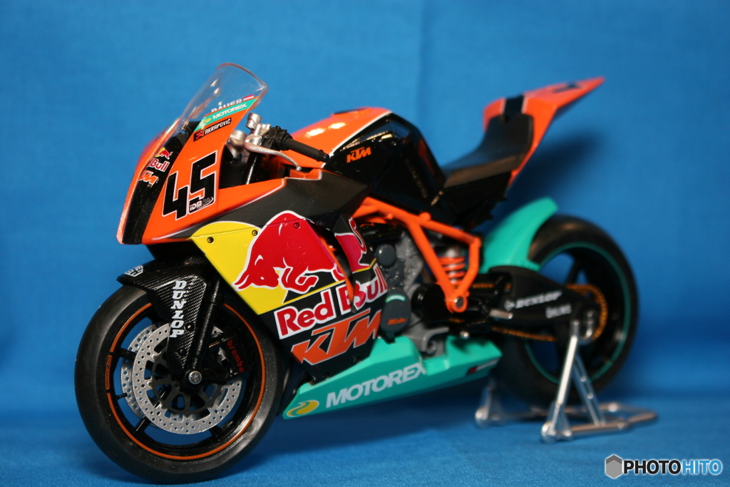 ktm_2011_rc8r_sbk