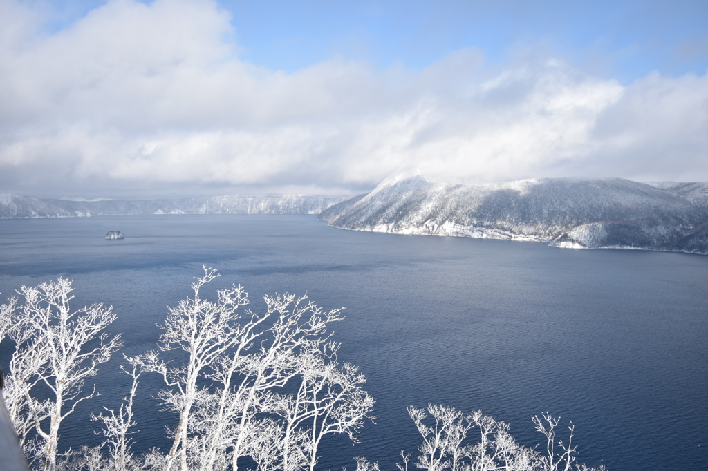 霧氷の摩周湖