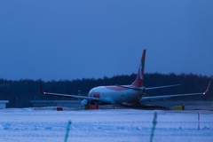 Runway 19R line up and wait .