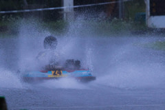 Water splash !!