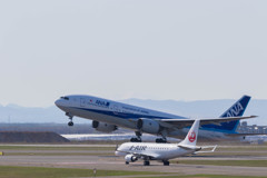 トリプル様のお通りだー！