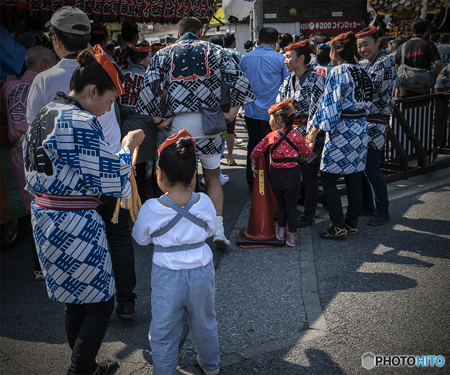 DSC05530母も子も祭り装束です
