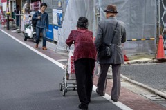 DSC05571. 巣鴨の街にて