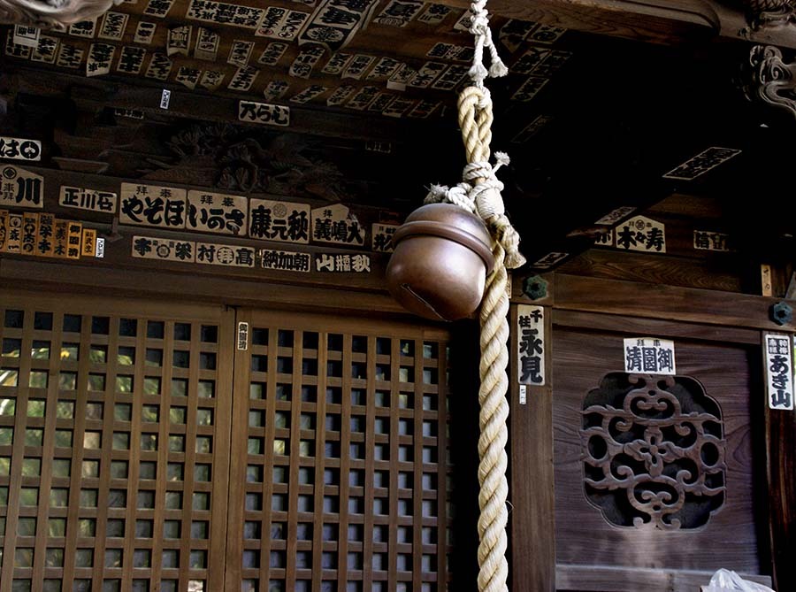 DSC04087.追憶  千社札の是非