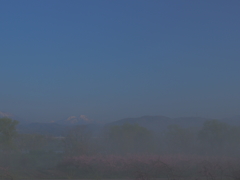 霧の向こう